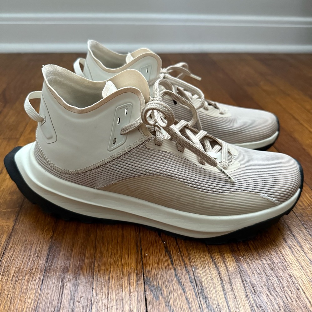Vasque Re:Connect Here Mid Hiking Running Shoes